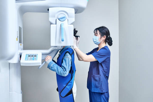 Best Emergency Root Canal Treatment in Okemos, MI