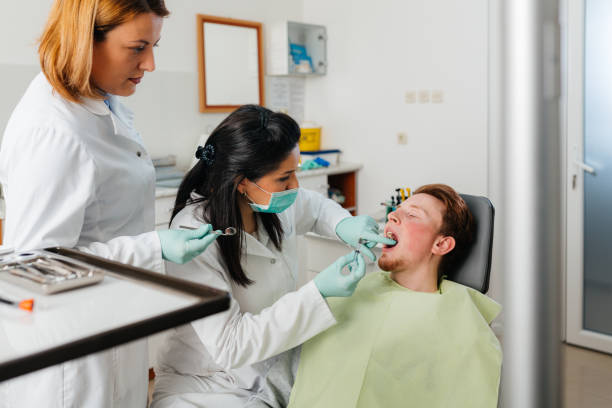Best Emergency Root Canal Treatment in Okemos, MI
